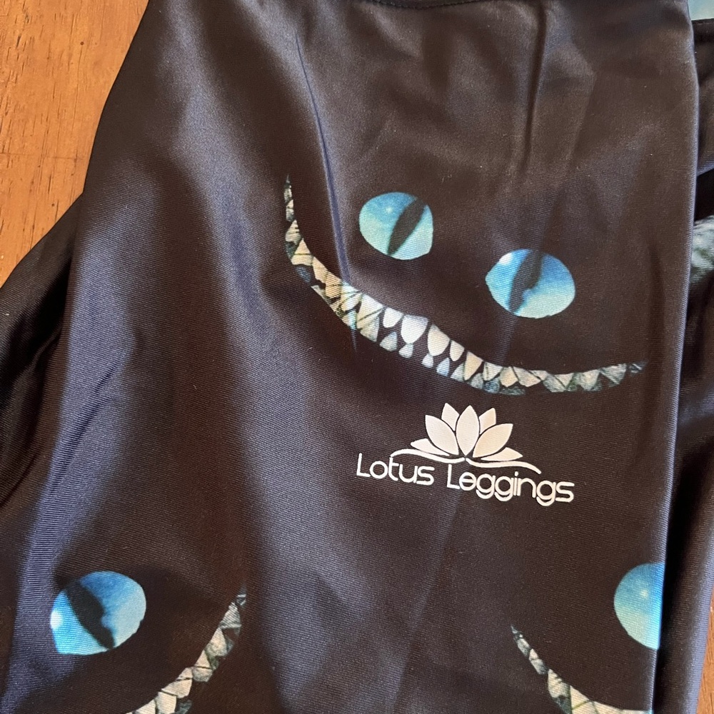 Lotus leggings - Cheshire cat